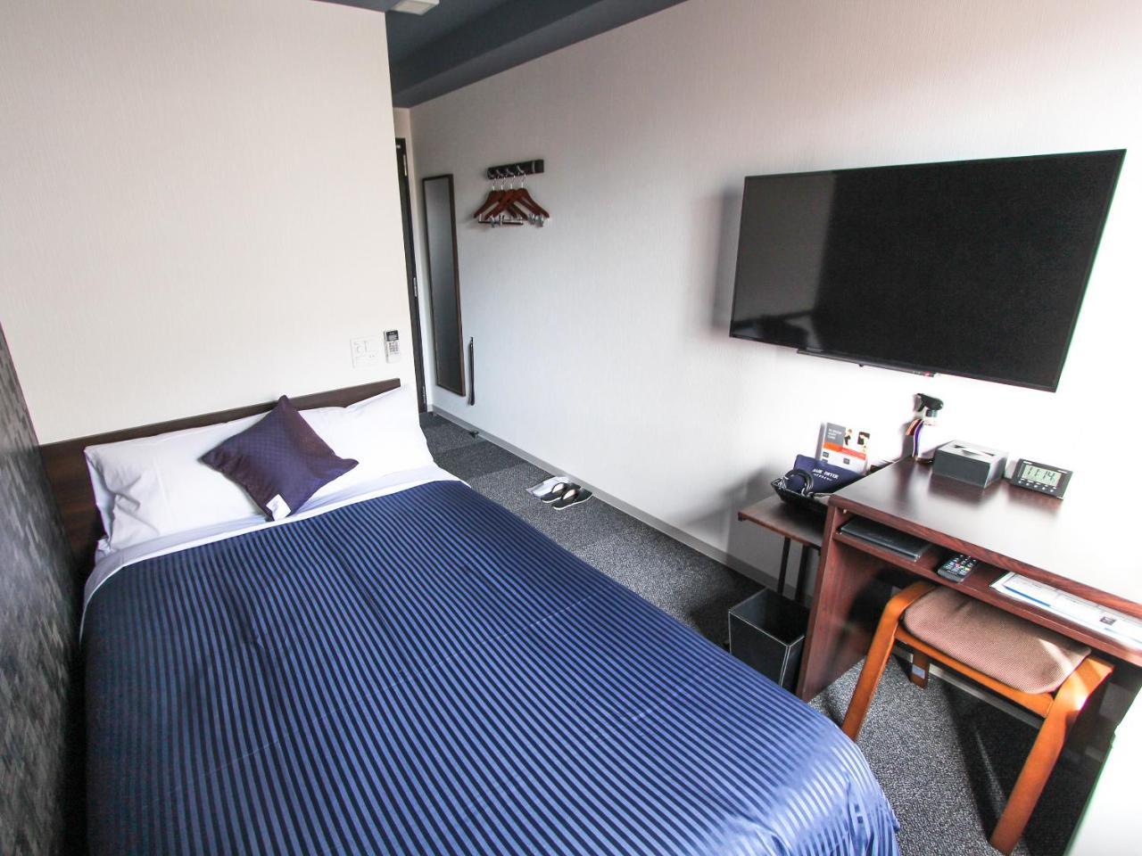 Hotel Livemax Premium Himejieki-Minami Kültér fotó
